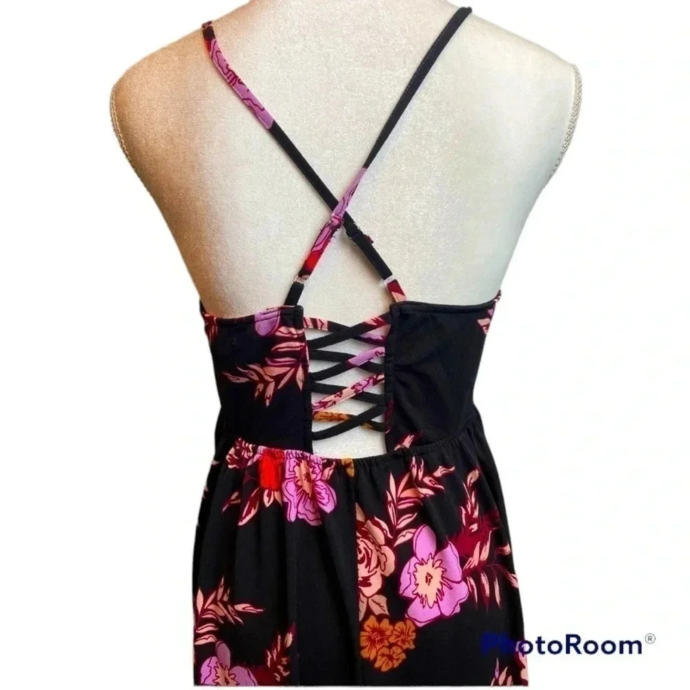 Ldla Floral Skater‎ Dress - Picture 4 of 10